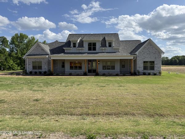 1541 Tributary Drive, Hernando, MS 38632