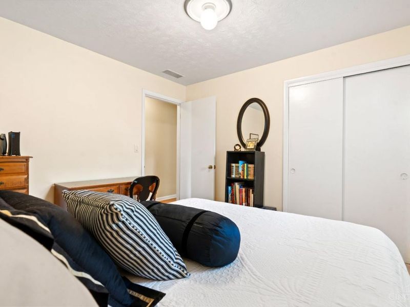 379 Hiatt Avenue, Wilmington, OH 45177 Photo 33