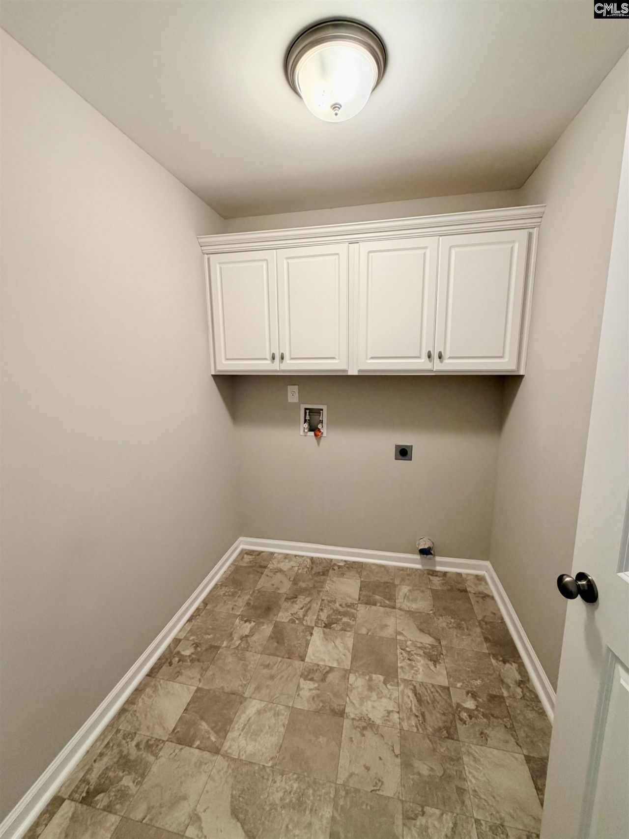 1123 Bergenfield Lane Photo 13