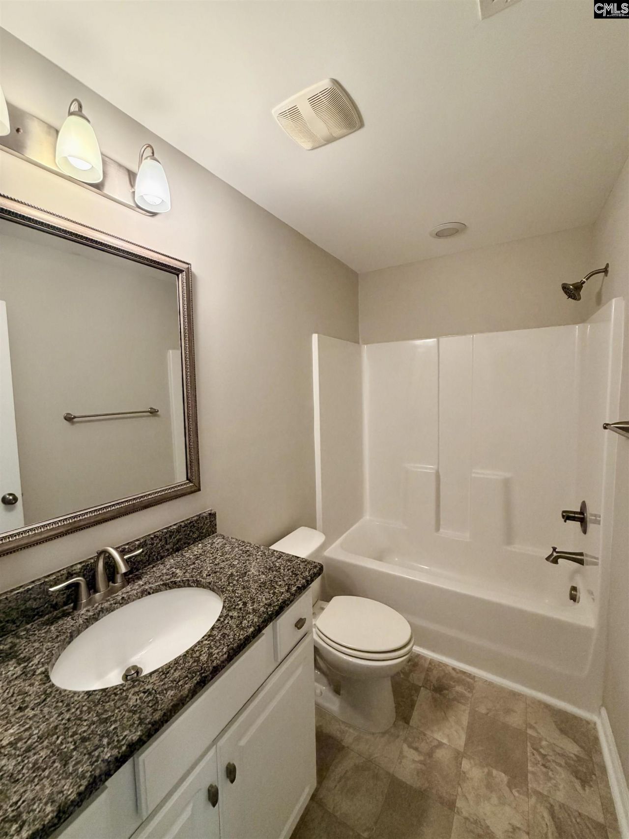 1123 Bergenfield Lane Photo 15