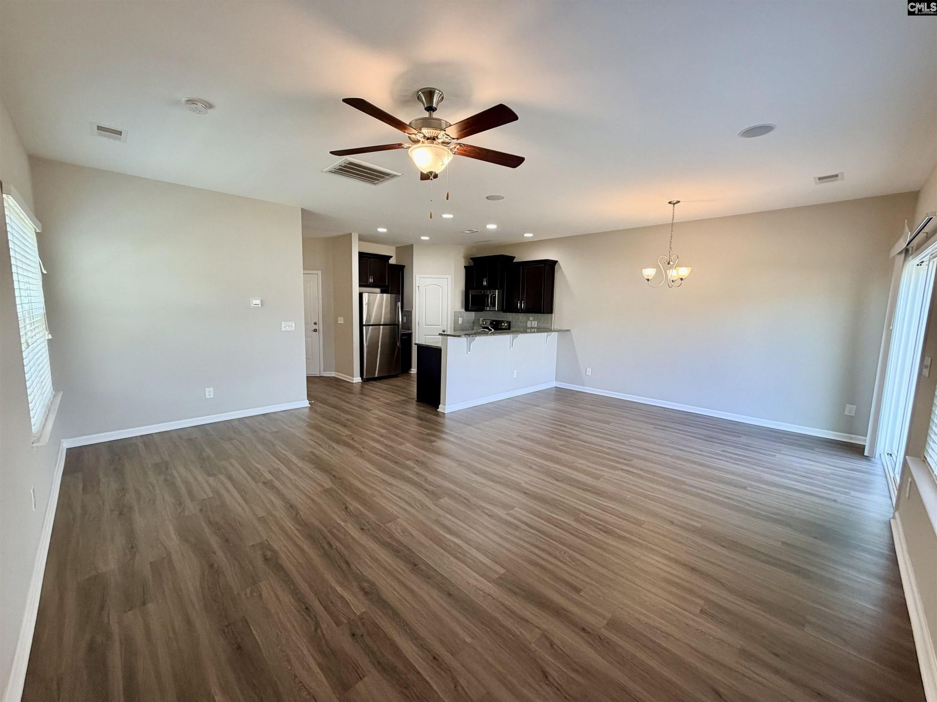 1123 Bergenfield Lane Photo 8