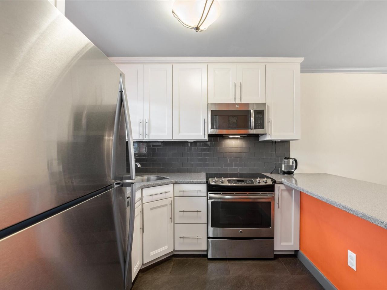 2998 Sunrise Lakes Drive E, Unit 110, Sunrise, FL 33322 Photo