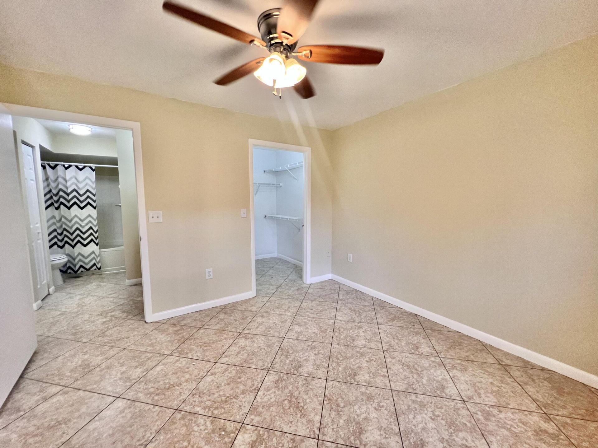 4855 Via Palm Lakes, Unit 911, West Palm Beach, FL 33417 Photo
