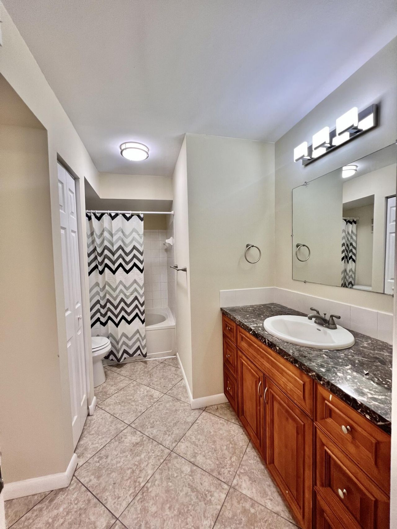 4855 Via Palm Lakes, Unit 911, West Palm Beach, FL 33417 Photo