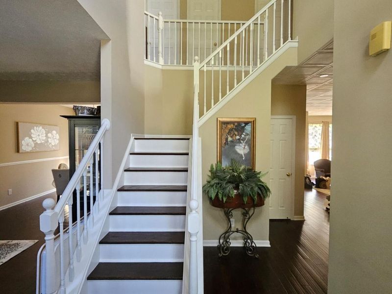 9718 Cherbourg Drive, Union, KY 41091 Photo 3