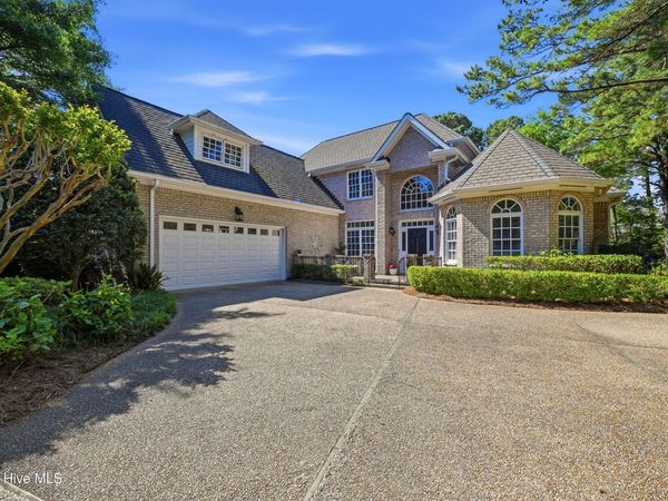 1036 Arboretum Drive, Wilmington, NC 28405