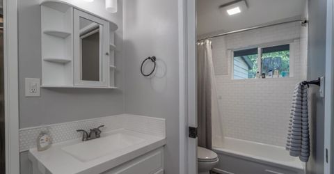 4965 Clear Creek Rd, Placerville, CA 95667 Photo