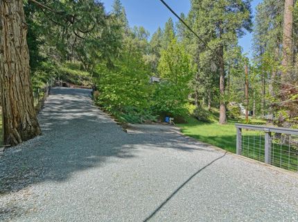 4965 Clear Creek Rd, Placerville, CA 95667 Photo