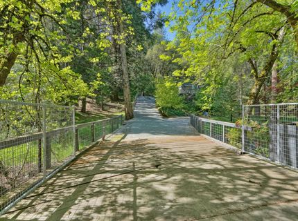 4965 Clear Creek Rd, Placerville, CA 95667 Photo