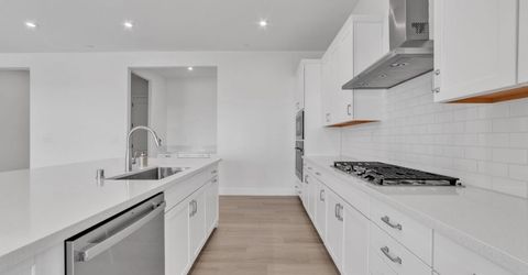 3385 Rock Springs Ranch Dr, Folsom, CA 95630 Photo