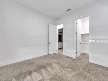 3385 Rock Springs Ranch Dr, Folsom, CA 95630 Photo