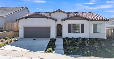 3385 Rock Springs Ranch Dr, Folsom, CA 95630 Photo