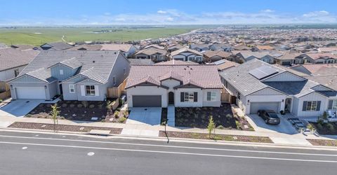 3385 Rock Springs Ranch Dr, Folsom, CA 95630 Photo