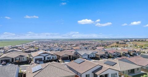 3385 Rock Springs Ranch Dr, Folsom, CA 95630 Photo