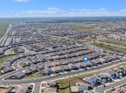 3385 Rock Springs Ranch Dr, Folsom, CA 95630 Photo