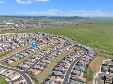 3385 Rock Springs Ranch Dr, Folsom, CA 95630 Photo