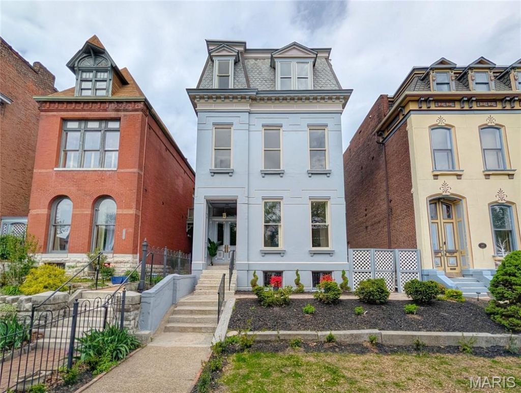 1819 Lafayette Avenue, Saint Louis, MO 63104 Main Photo