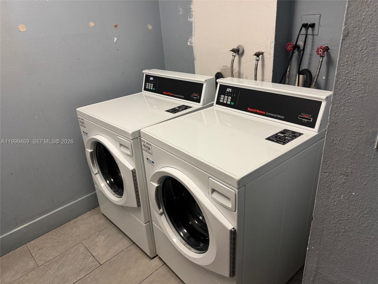 492 NW 165th St Rd , Unit C-309, Miami, FL 33169 Photo