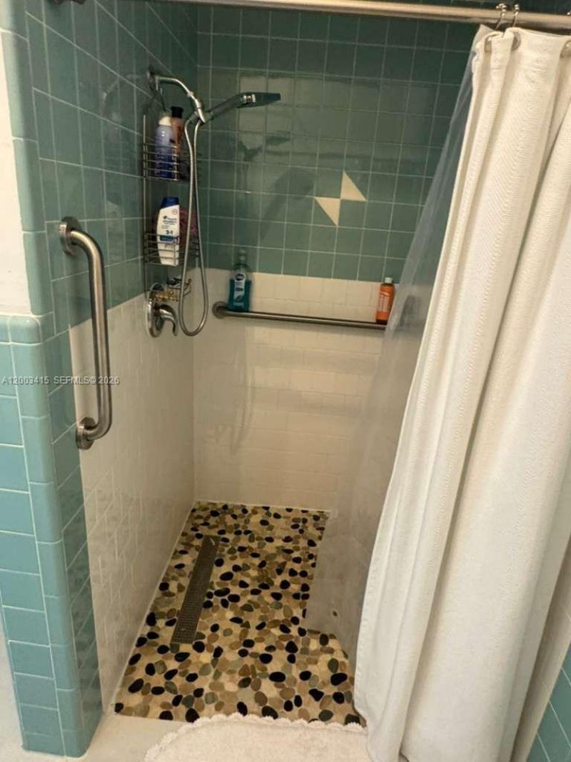 3600 SW 26th St , Miami, FL 33133 Photo