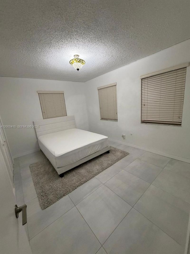 3600 SW 26th St, Miami, FL 33133 Photo