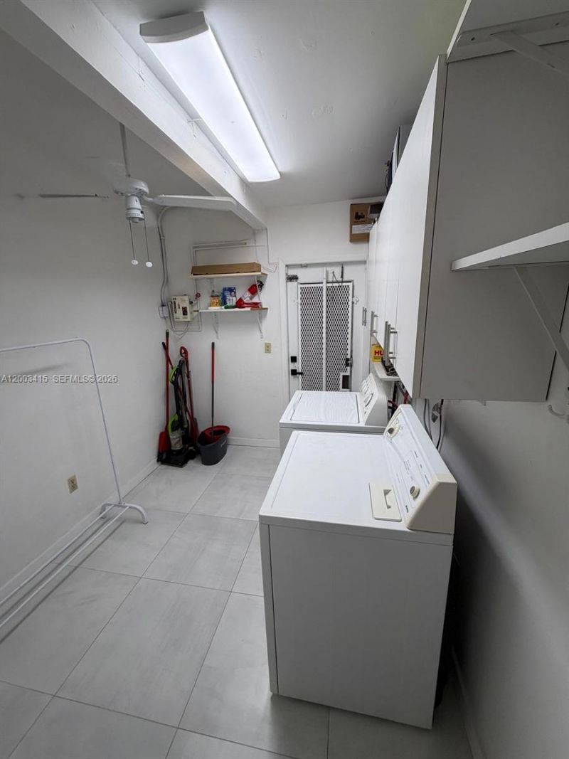 3600 SW 26th St, Miami, FL 33133 Photo