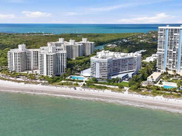 600 Grapetree Dr, Unit 4BS, Key Biscayne, FL 33149