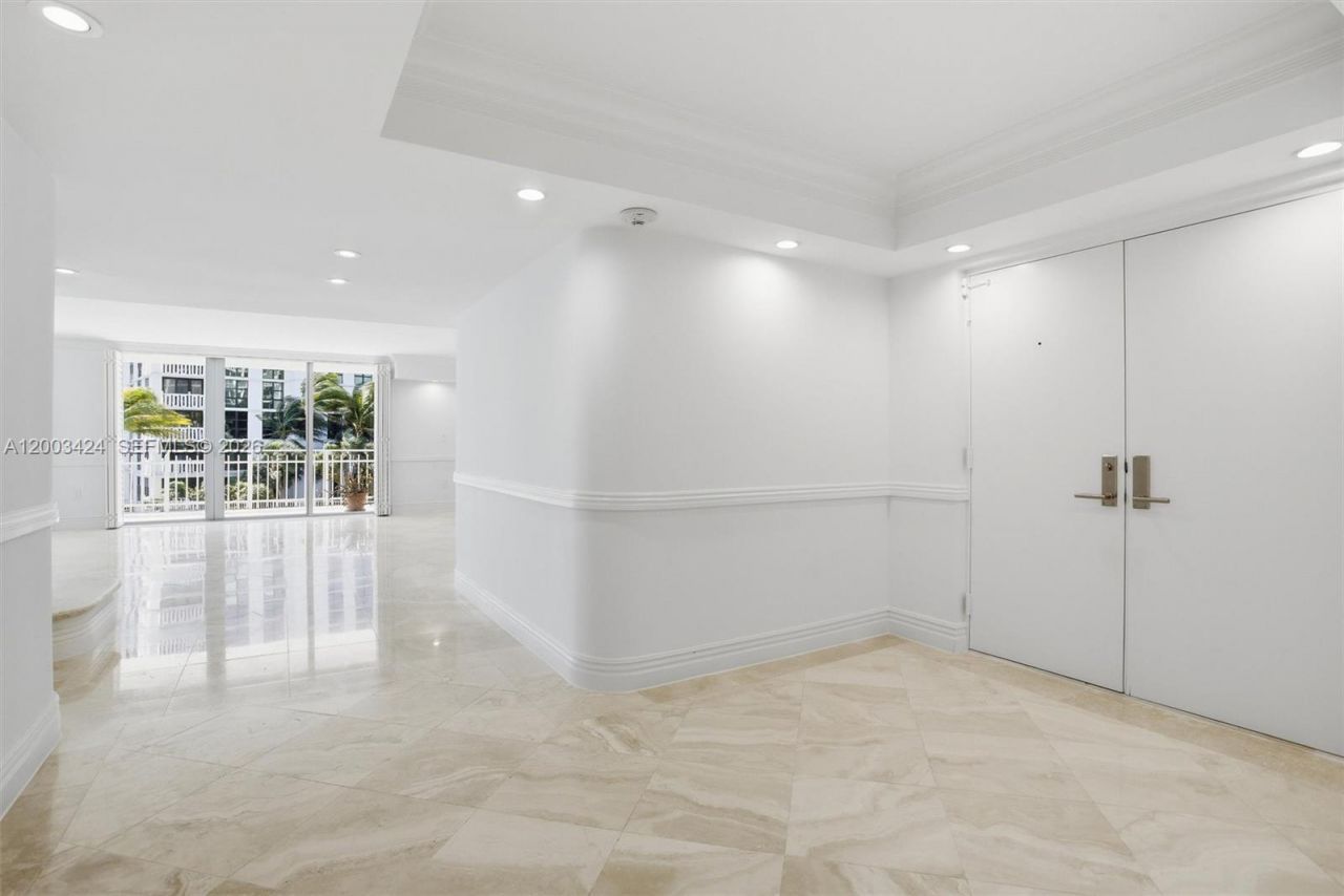 600 Grapetree Dr, Unit 4BS, Key Biscayne, FL 33149 Photo