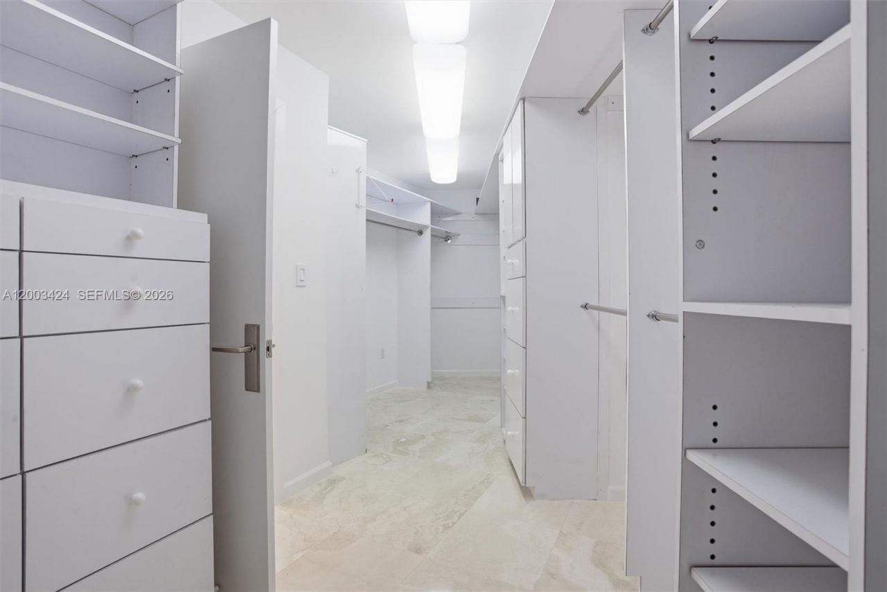 600 Grapetree Dr, Unit 4BS, Key Biscayne, FL 33149 Photo