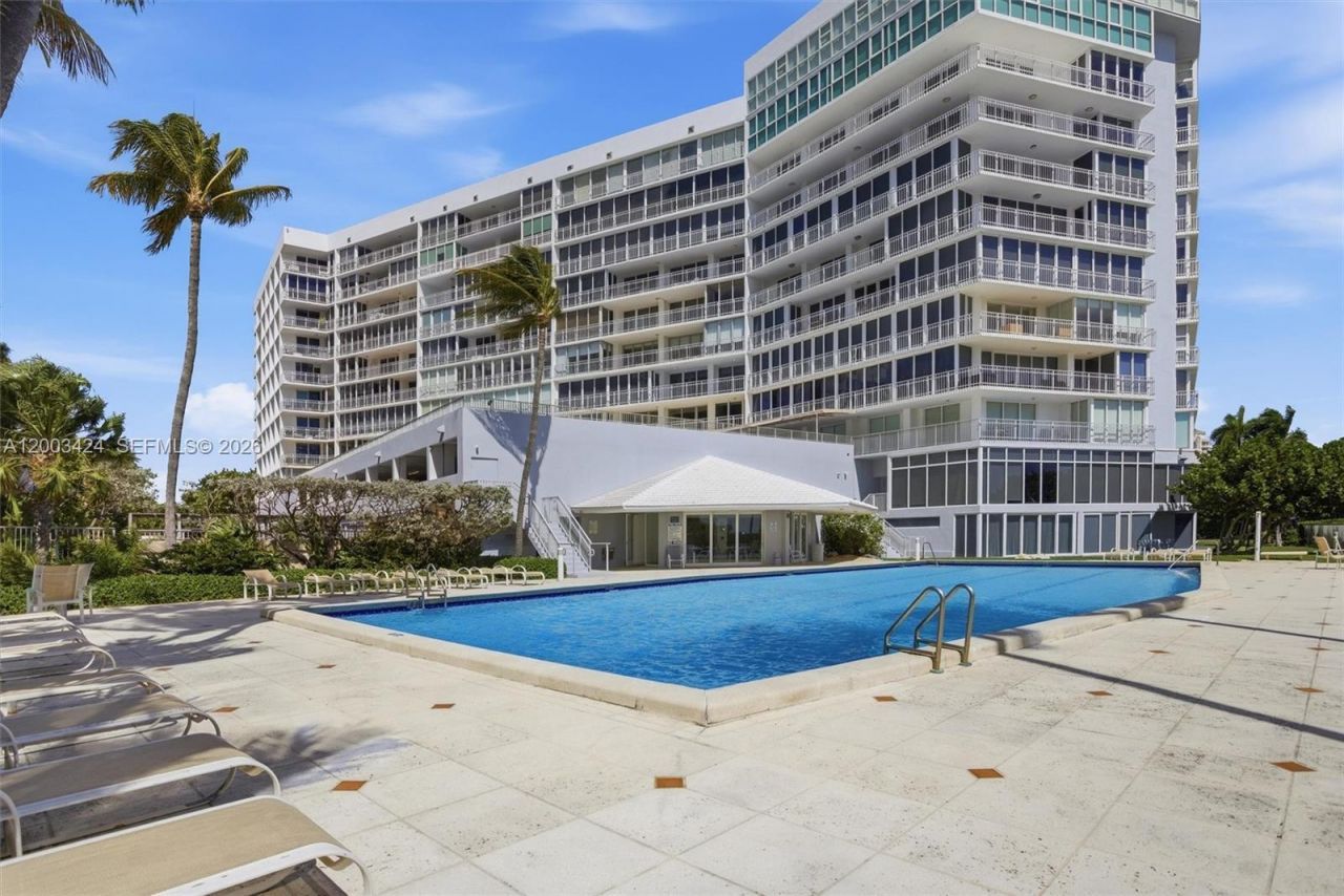 600 Grapetree Dr, Unit 4BS, Key Biscayne, FL 33149 Photo