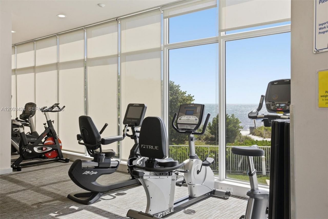 600 Grapetree Dr, Unit 4BS, Key Biscayne, FL 33149 Photo