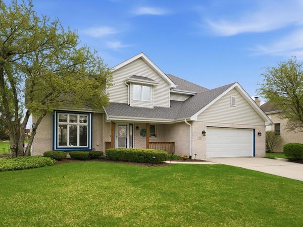 572 Bishops Gate , New Lenox, IL 60451