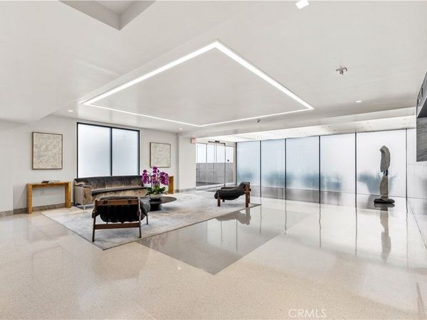 818 N Doheny, Unit 308, West Hollywood, CA 90069