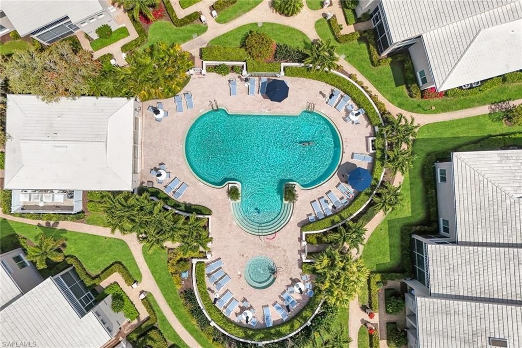 5817 Glencove Dr, Unit 402, Naples, FL 34108 Photo