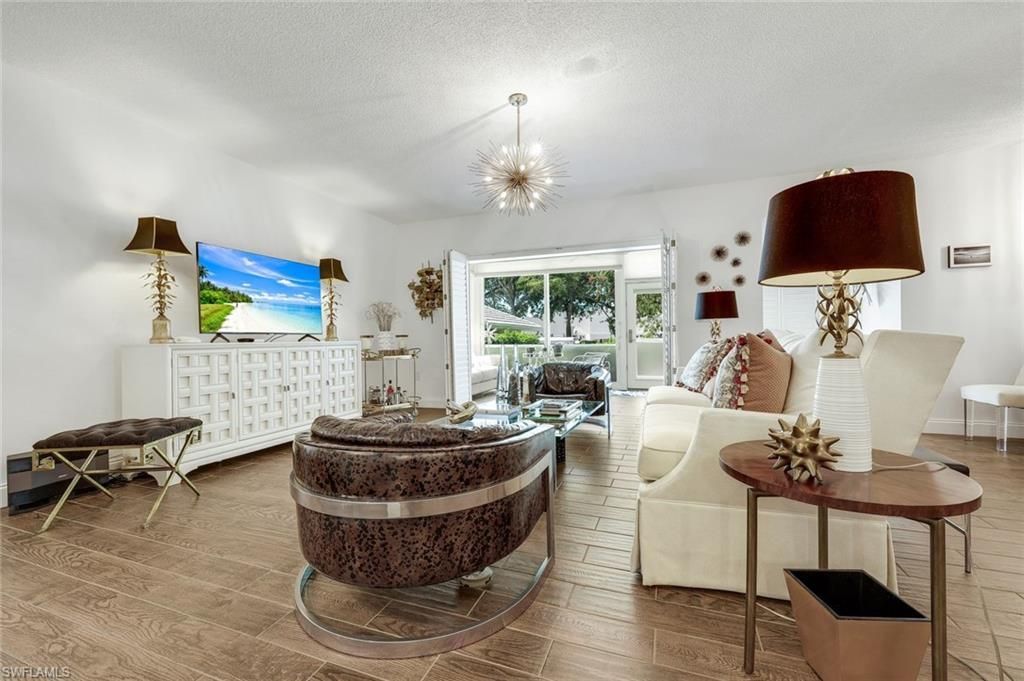 5817 Glencove Dr, Unit 402, Naples, FL 34108 Photo