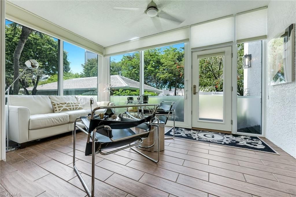 5817 Glencove Dr, Unit 402, Naples, FL 34108 Photo