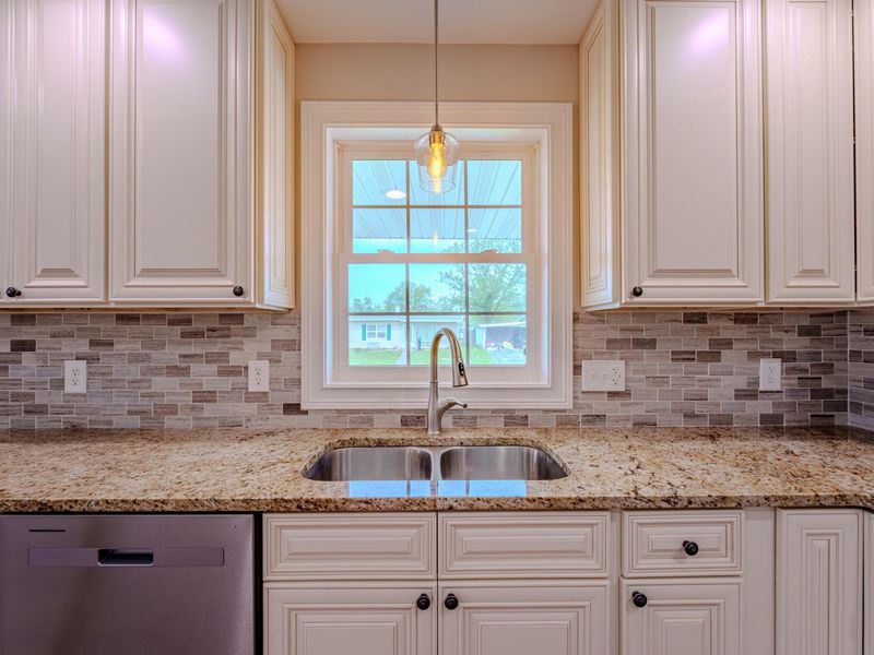 332 Galewood Drive, New Carlisle, OH 45344 Photo 9