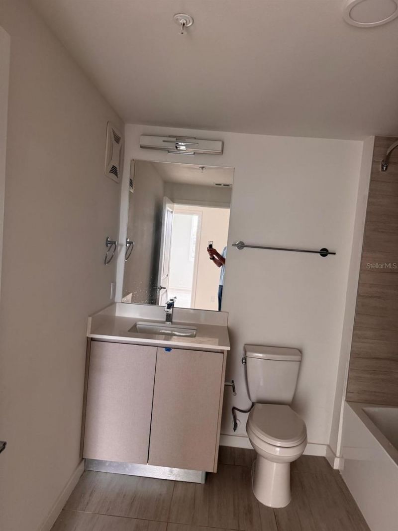 5587 Millenia Boulevard , Unit 202, Orlando, FL 32839 Photo