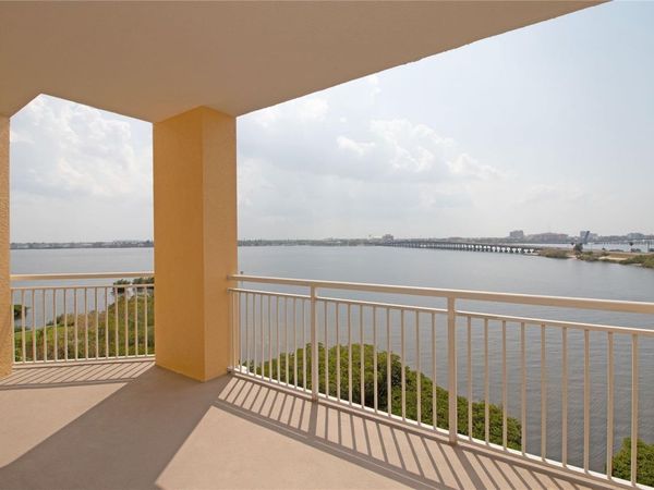 615 RIVIERA DUNES WAY, Unit 402, PALMETTO, FL 34221