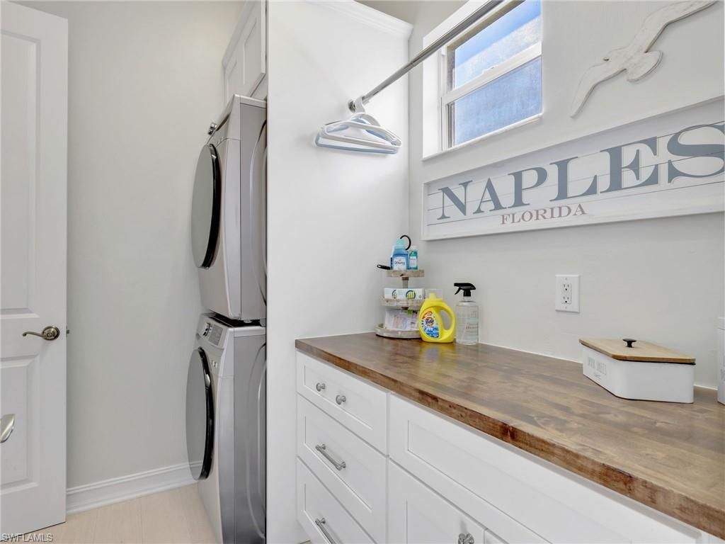 6096 Dogleg Dr , Naples, FL 34113 Photo