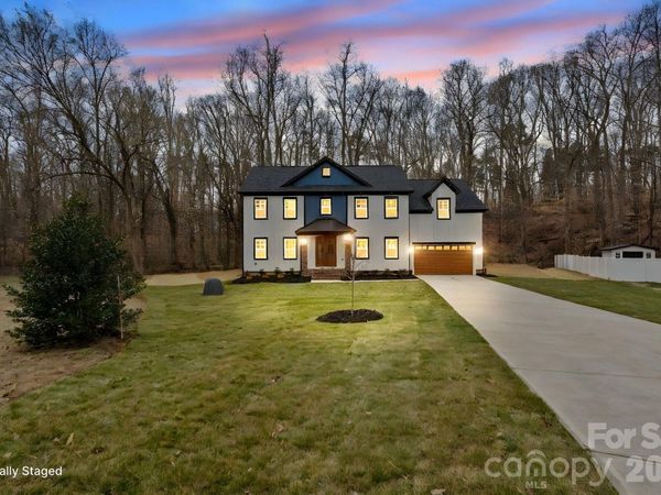 10405 Briarhurst Place, Unit 18, Mint Hill, NC 28227