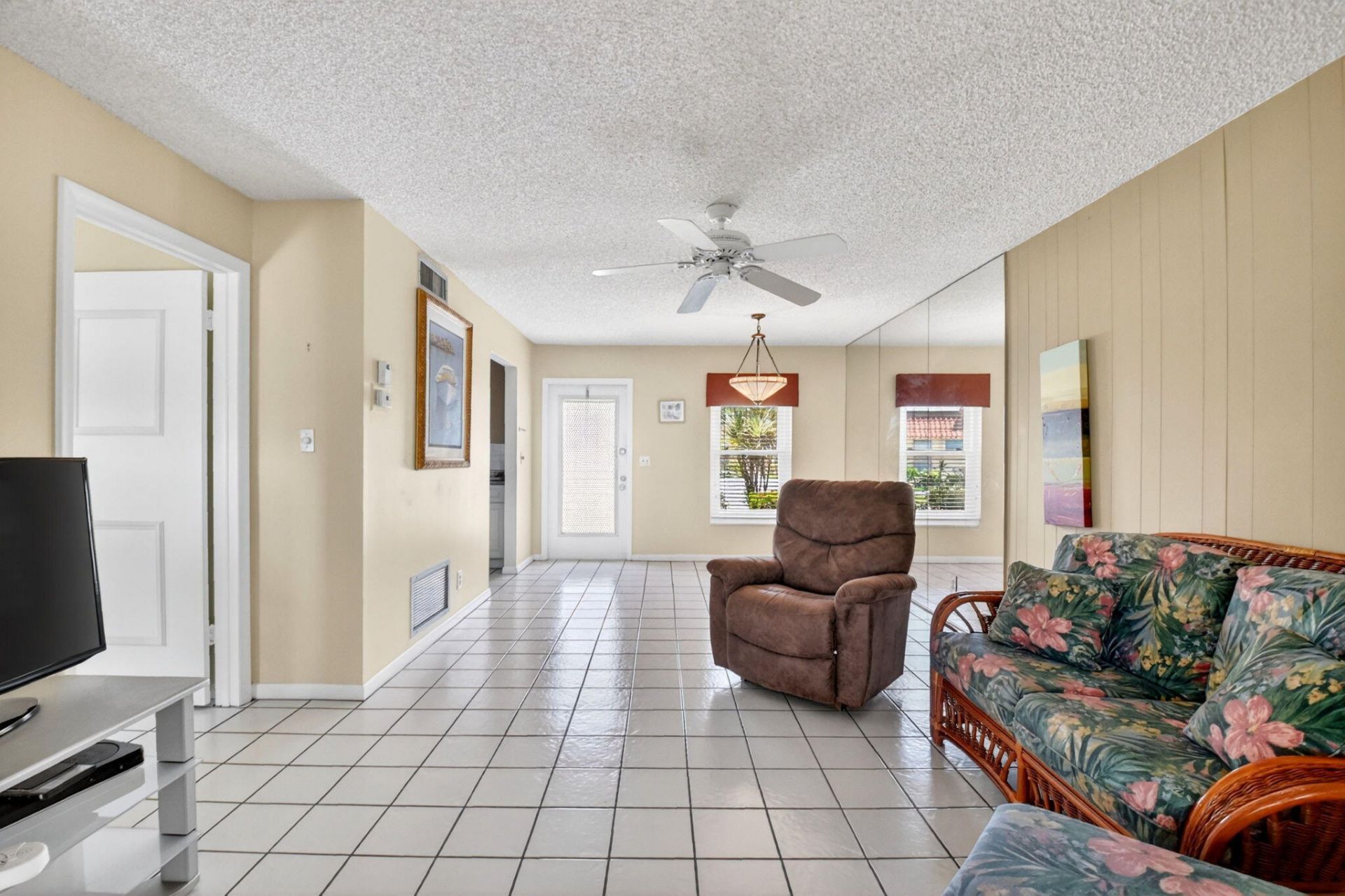 260 Cape Cod Circle, Lake Worth, FL 33467 Photo