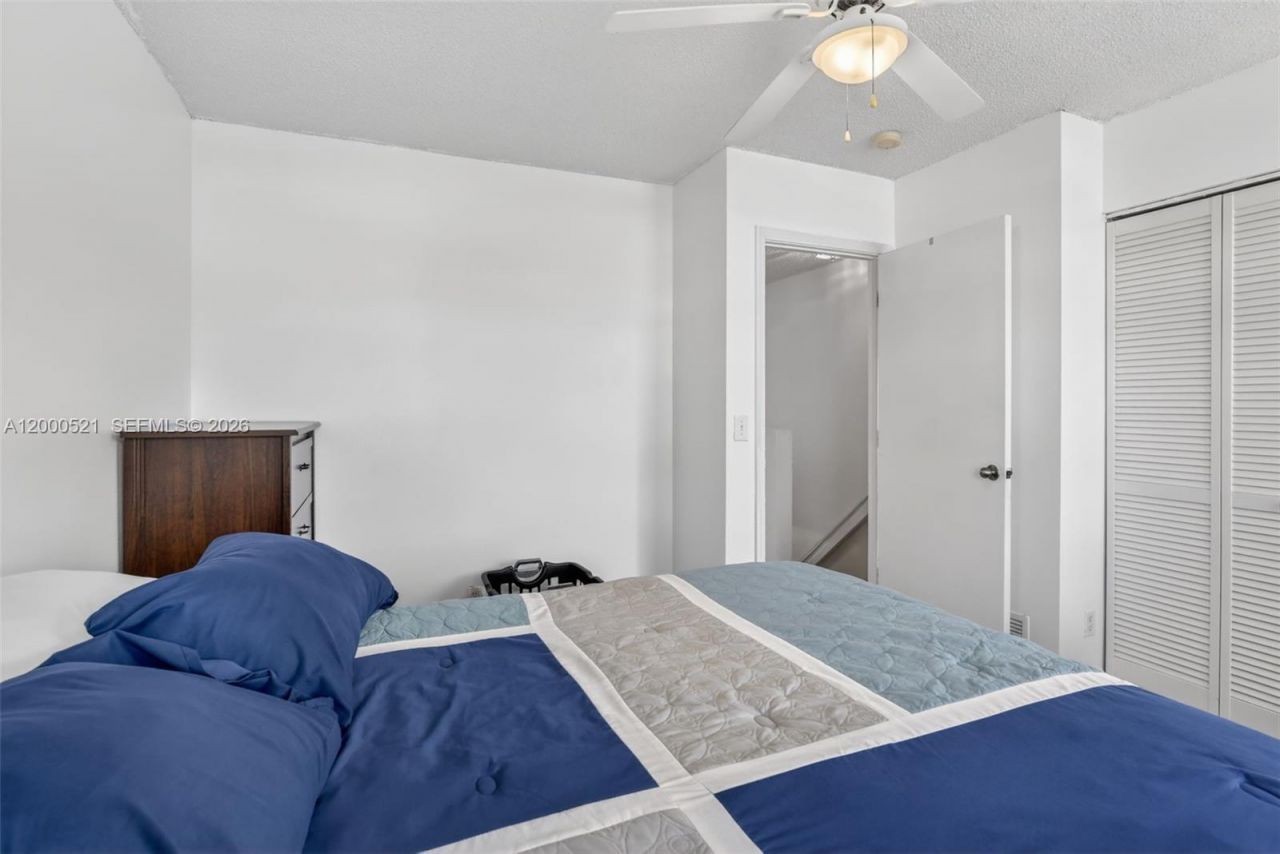 3100 SW 50th St , Dania Beach, FL 33312 Photo