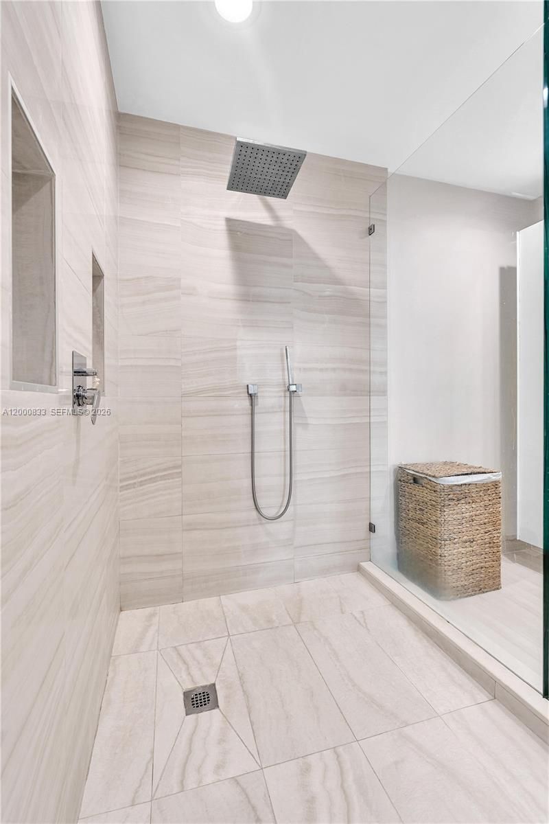 3029 NE 188th St, Unit 721, Aventura, FL 33180 Photo