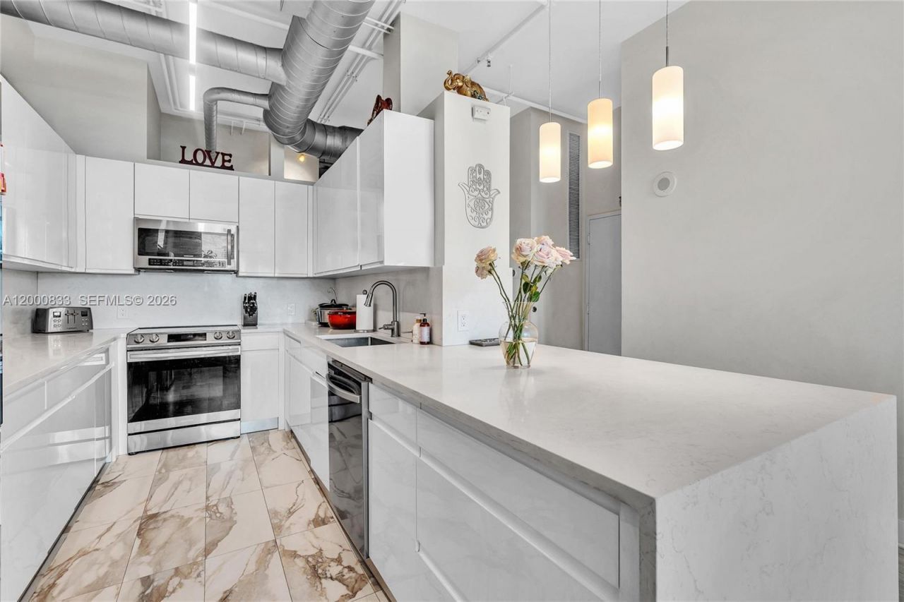 3029 NE 188th St , Unit 721, Aventura, FL 33180 Photo