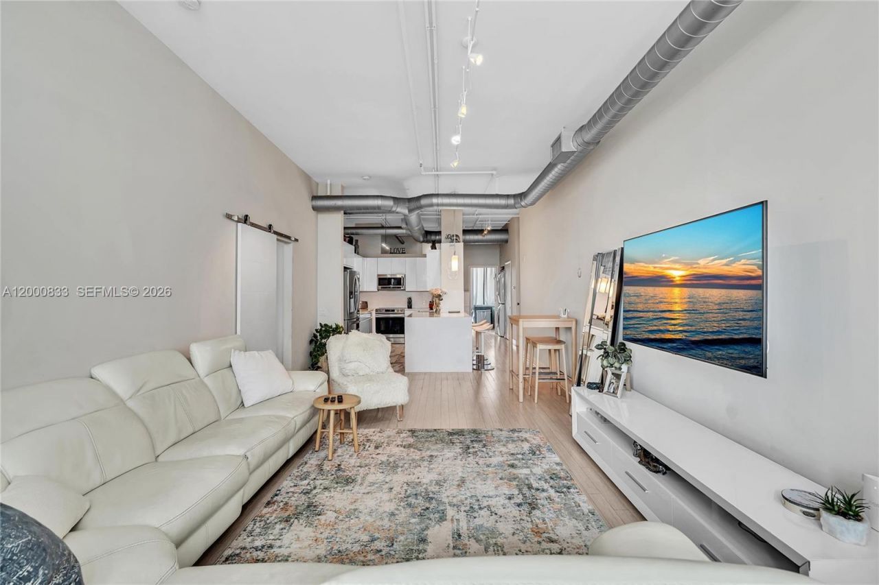 3029 NE 188th St , Unit 721, Aventura, FL 33180 Photo