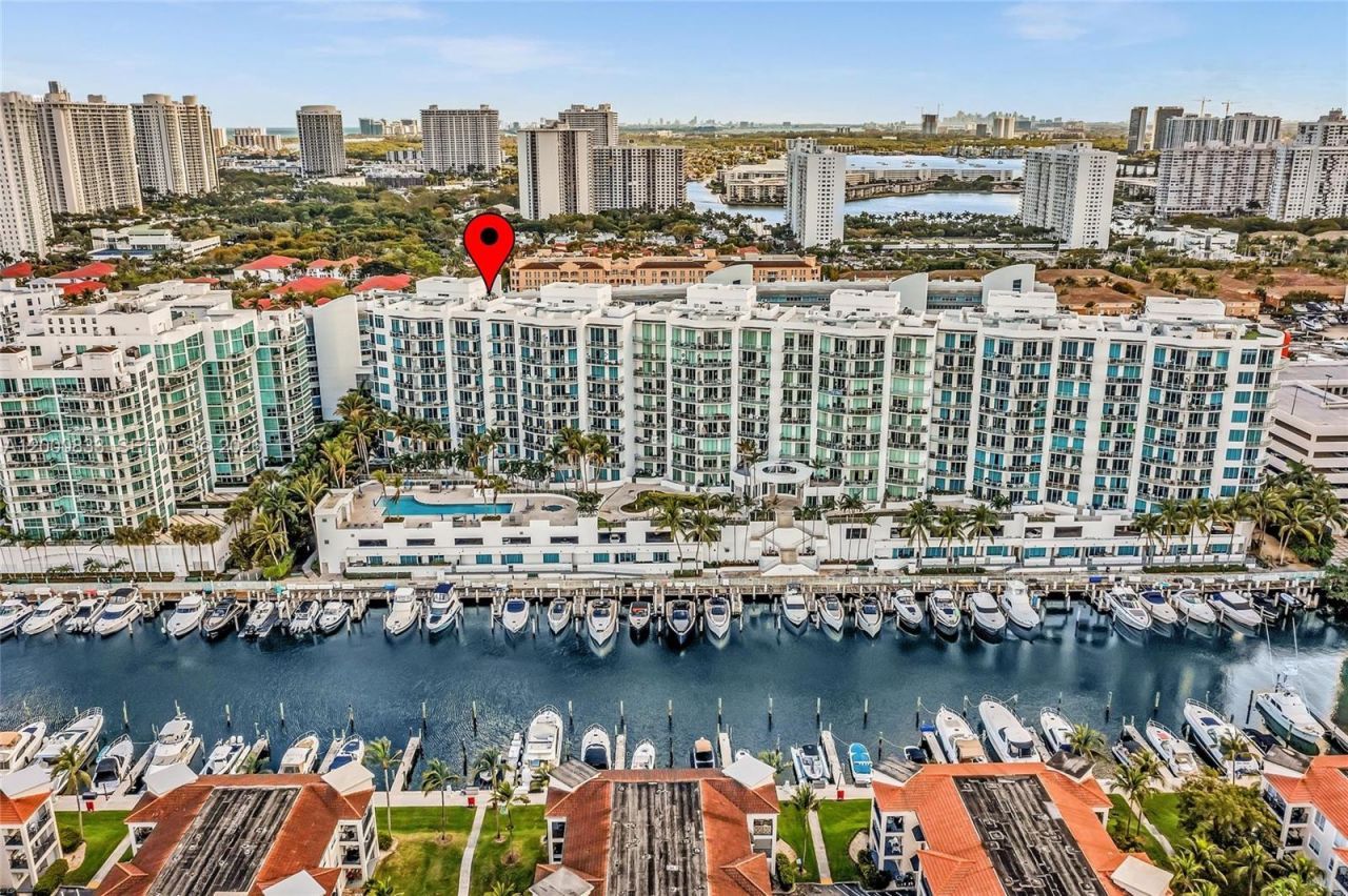 3029 NE 188th St, Unit 721, Aventura, FL 33180 Photo