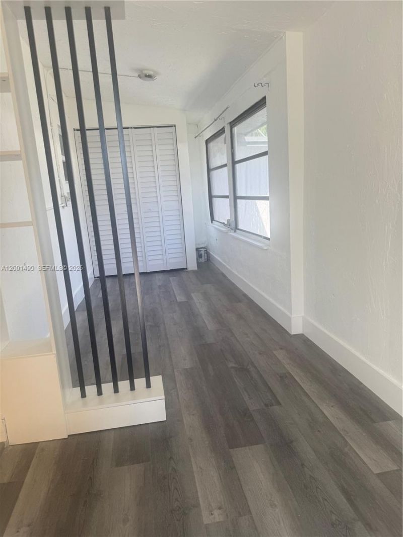 5611 SW 38th St , Davie, FL 33314 Photo