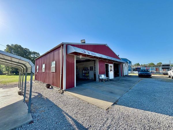 2896 Highway 62 412, Highland, AR 72542