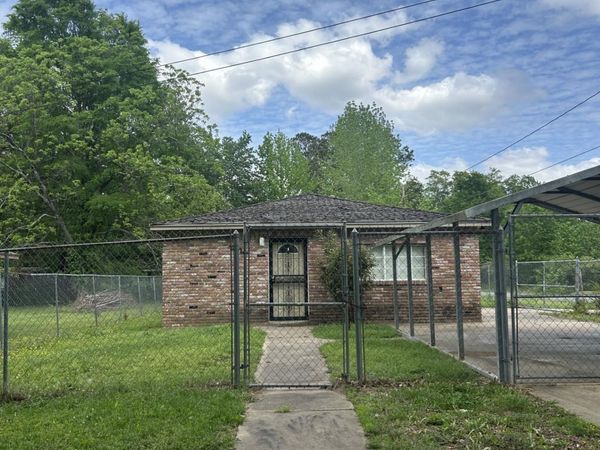 2909 S Nebraska Street, Pine Bluff, AR 71601