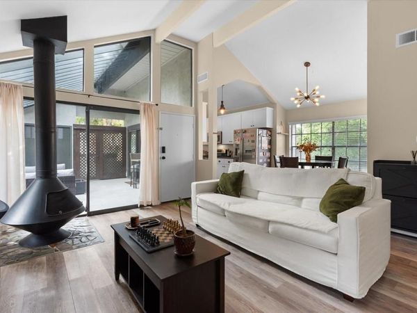 2524 W Macarthur Boulevard, Unit A, Santa Ana, CA 92704